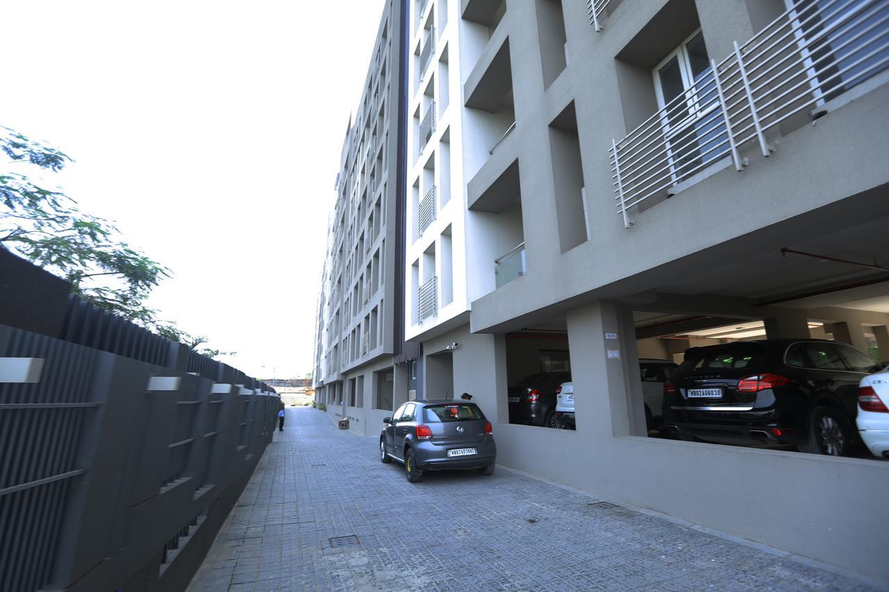 כלכותה Lakeview Service Apartments מראה חיצוני תמונה
